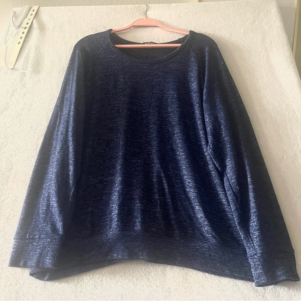 Buffalo David Bitton Womens Sweater Size XXL
Long Sleeve Heathered Blue